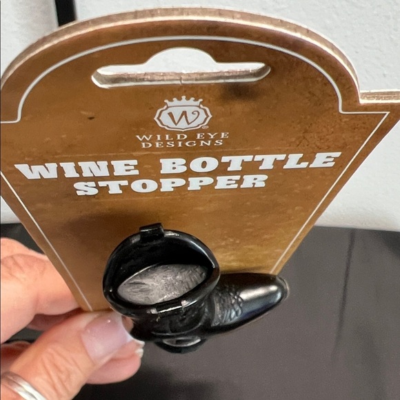 Wild Eye Designs | Black Cowboy Boot Wine Bottle Stopper 🍷 - Picture 5 of 8